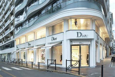 Christian Dior store locations